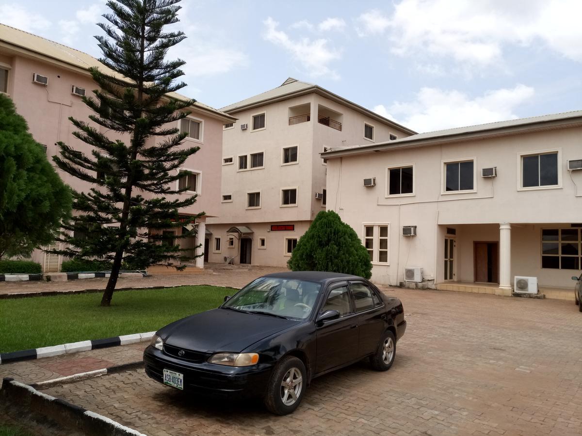 Hotel Benizia Asaba Luaran gambar